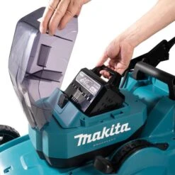 Makita Rasenmäher LM002JM101, Akku, 64V/4Ah, Mit 1 Akku & Ladegerät, Fangkorb 70 Liter 7 Makita Rasenmäher LM002JM101, Akku, 64V/4Ah, Mit 1 Akku & Ladegerät, Fangkorb 70 Liter -Heimladen 3293036864775cc9009cd4ea9b3c30fa610dafe3 rasenmaeher makita lm002jm101 akku