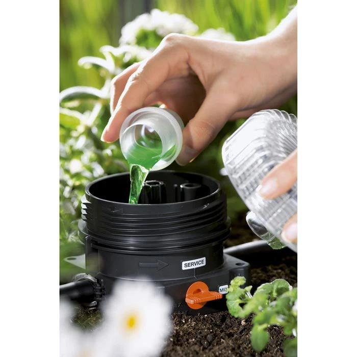 Gardena Micro-Drip-System Düngerbeimischgerät, 8313-20, Für Flüssigdünger 4 Gardena Micro-Drip-System Düngerbeimischgerät, 8313-20, Für Flüssigdünger – Bild 4